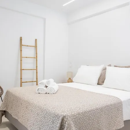 Alia Andros Holiday home Vitali