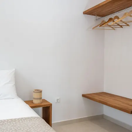 Alia Andros Σπίτι διακοπών *